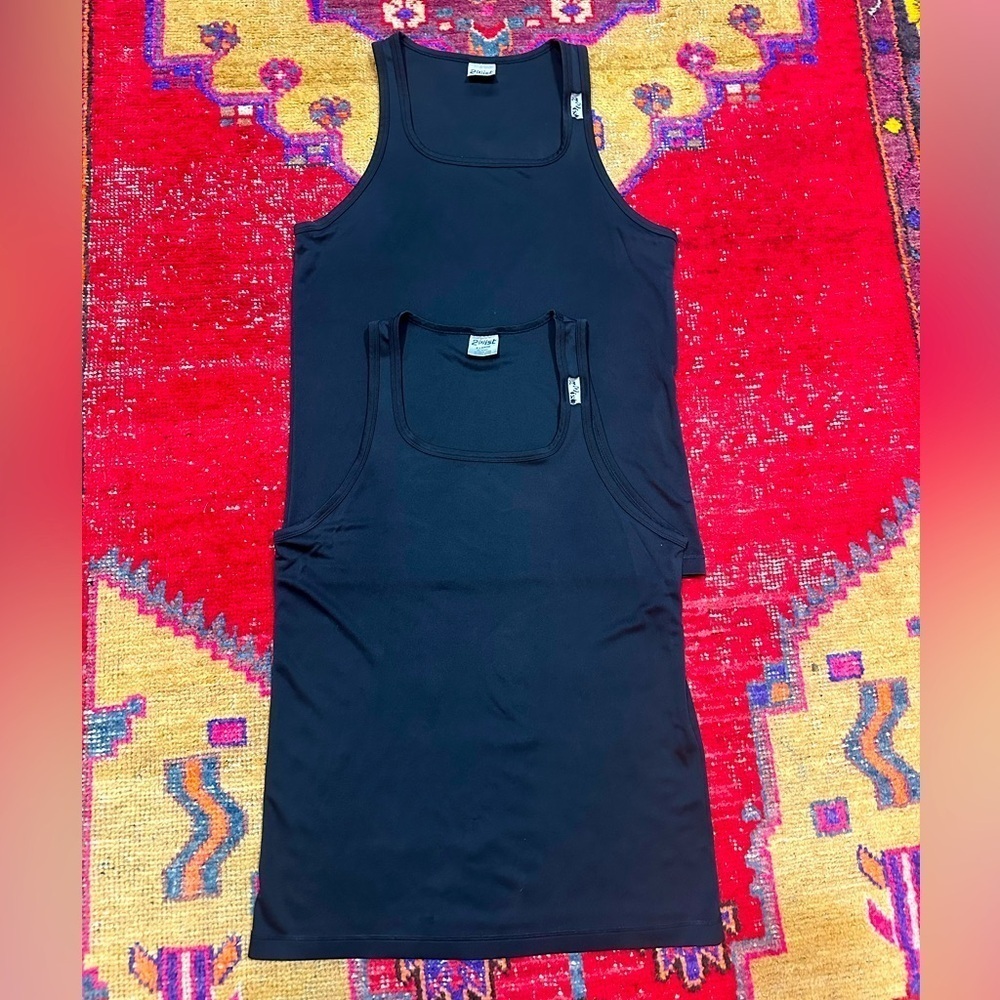 TWO 2(X)IST Black Tank Tops Sz XL